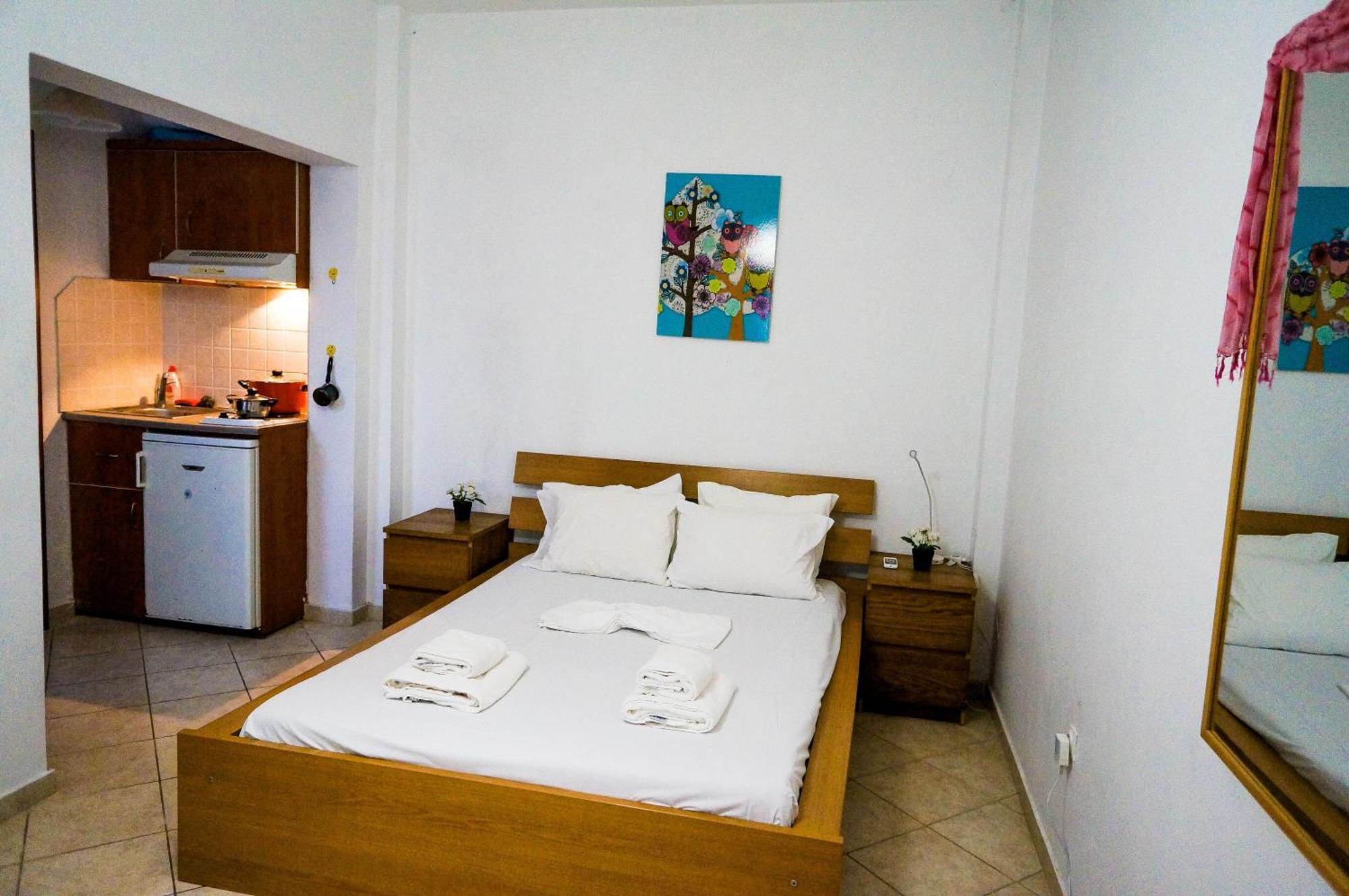 Fira Central Apartments With Veranda Oda fotoğraf